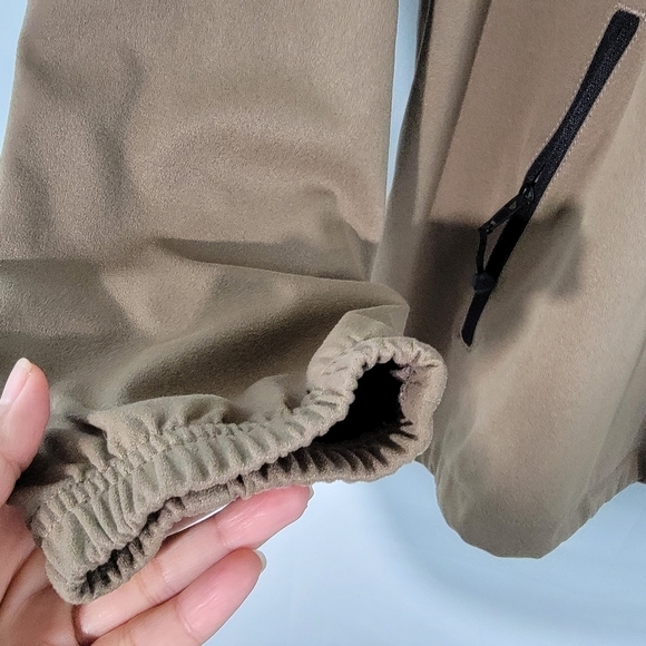 GREG NORMAN Play Dry Men's Gray Water Repellent Windproof Gold Jacket Size XL - Picture 5 of 12